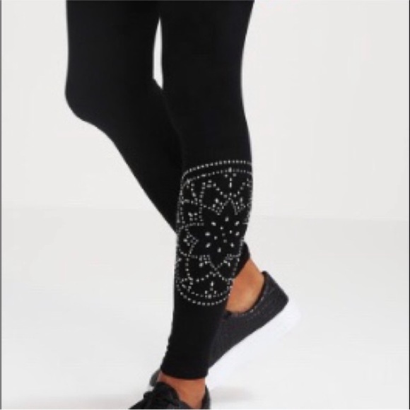DESIGUAL Black Stud Accent Pull On Leggings Pants High Waisted Stretchy M - Picture 1 of 12